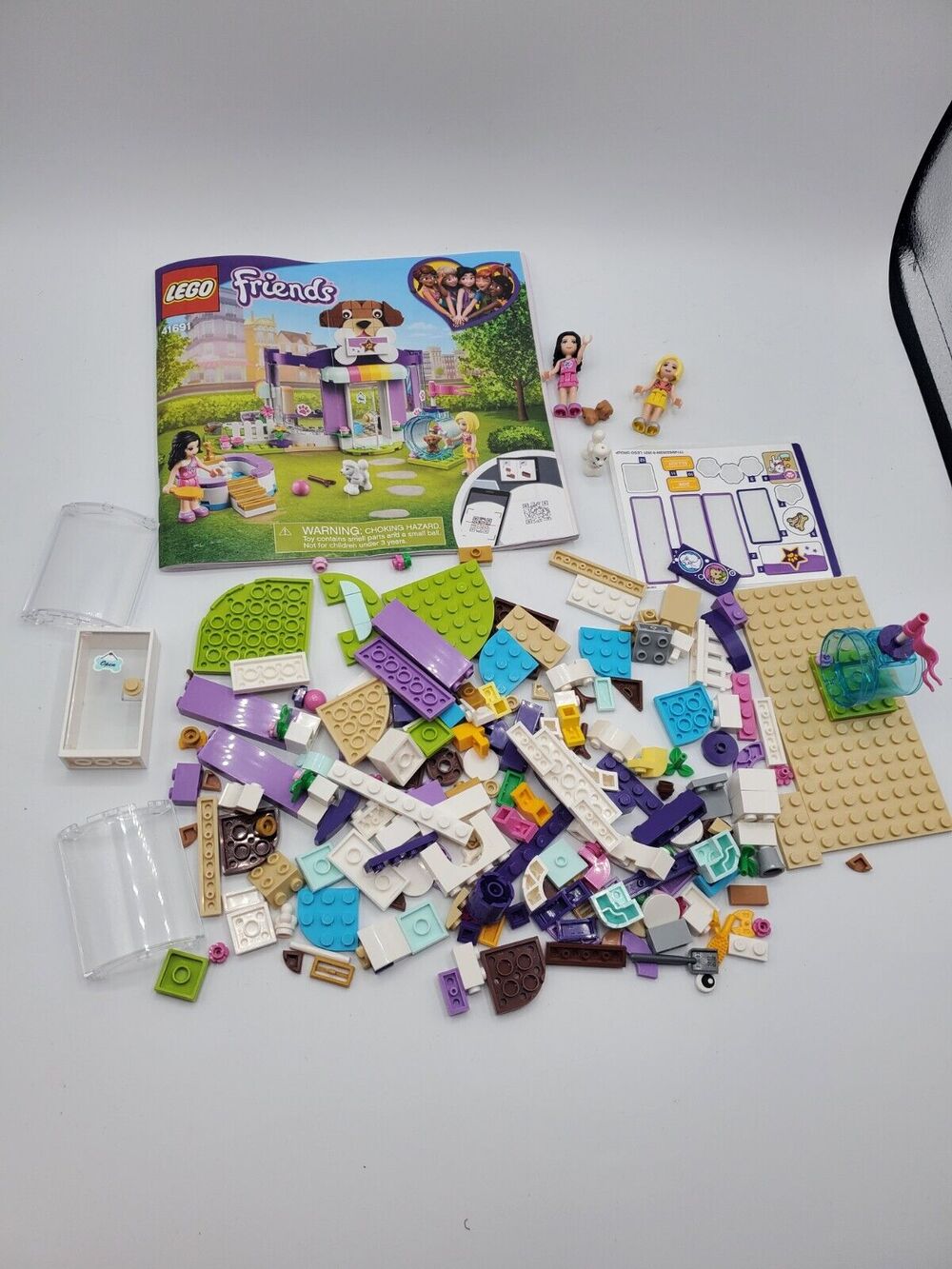 LEGO Friends Doggy Day Care #41691 with manual Incomplete